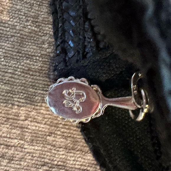 LuLu Guinness clutch. Black raffia. Not missing any shells. No rips. - Picture 5 of 5